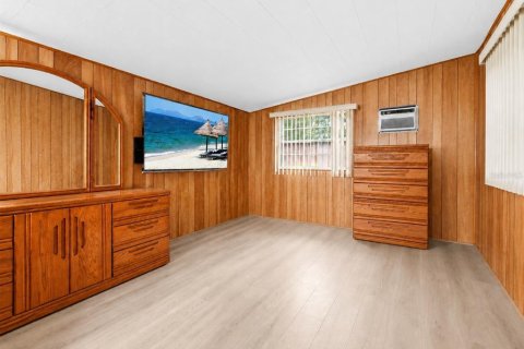 Villa ou maison à vendre à Bradenton, Floride: 2 chambres, 114.83 m2 № 2129938 - photo 12