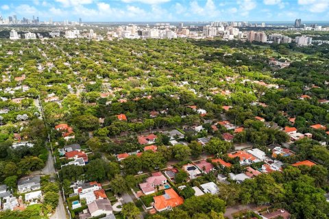Casa en venta en Coral Gables, Florida, 3 dormitorios, 197.51 m2 № 2009640 - foto 22