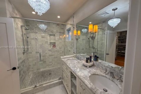 Casa en venta en Coral Gables, Florida, 3 dormitorios, 197.51 m2 № 2009640 - foto 11