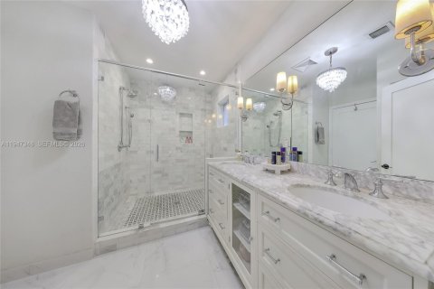 Casa en venta en Coral Gables, Florida, 3 dormitorios, 197.51 m2 № 2009640 - foto 10