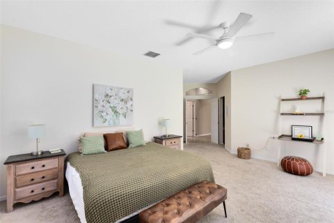 Casa en venta en Winter Springs, Florida, 4 dormitorios, 284.1 m2 № 1893985 - foto 19