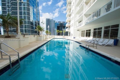 Copropriété à vendre à Miami, Floride: 3 chambres, 114.46 m2 № 1985380 - photo 3