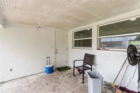 House in Orlando, Florida 3 bedrooms, 189.99 sq.m. № 2099438 - photo 30