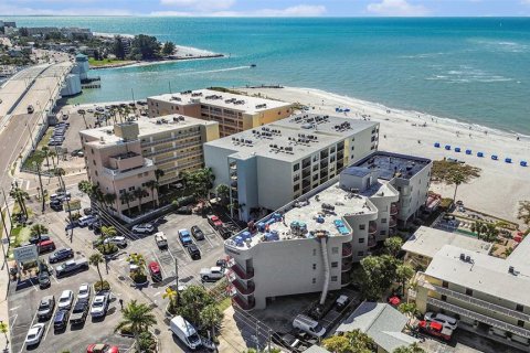 Copropriété à vendre à Saint Petersburg, Floride: 2 chambres, 93.37 m2 № 1510242 - photo 25