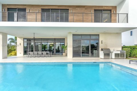 House in Weston, Florida 5 bedrooms № 2062773 - photo 18