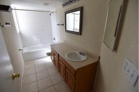 Condo in Orlando, Florida, 3 bedrooms  № 1879113 - photo 6