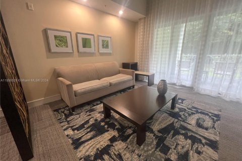 Condo in Doral, Florida, 1 bedroom  № 1860220 - photo 12