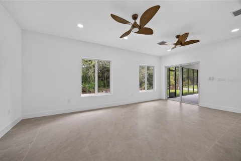 Villa ou maison à vendre à Port Charlotte, Floride: 4 chambres, 232.35 m2 № 2227664 - photo 18