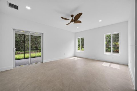 Villa ou maison à vendre à Port Charlotte, Floride: 4 chambres, 232.35 m2 № 2227664 - photo 21