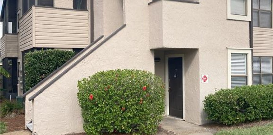 Condo in Winter Park, Florida, 2 bedrooms № 2143721
