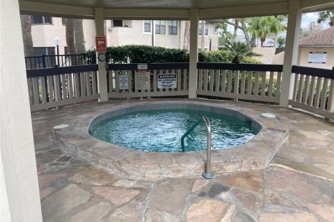 Condo in Winter Park, Florida, 2 bedrooms № 2143721 - photo 21