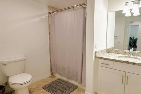 Apartamento en alquiler en Punta Gorda, Florida, 3 dormitorios, 161.74 m2 № 1843354 - foto 6