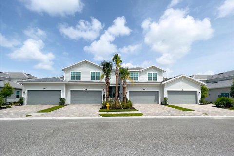 Apartamento en alquiler en Punta Gorda, Florida, 3 dormitorios, 161.74 m2 № 1843354 - foto 1
