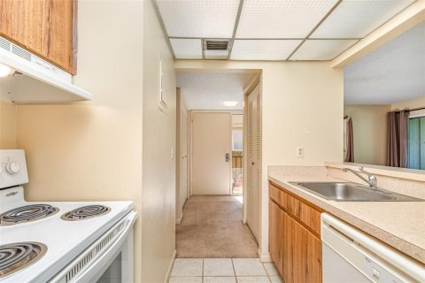Купить кондоминиум в Делтона, Флорида 5 комнат, 83.33м2, № 1417407 - фото 11