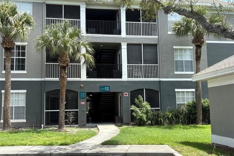 Condo in Tampa, Florida, 2 bedrooms  № 1884709 - photo 1