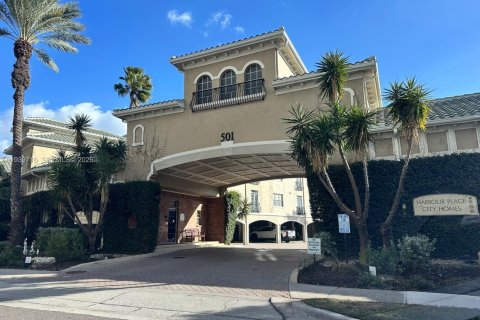 Condo à Tampa, Floride, 1 chambre  № 1998138