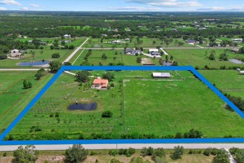 House in Bradenton, Florida 3 bedrooms, 168.43 sq.m. № 1795336 - photo 3