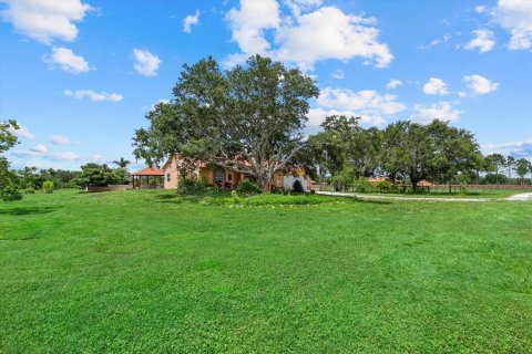 House in Bradenton, Florida 3 bedrooms, 168.43 sq.m. № 1795336 - photo 4