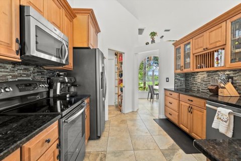 House in Bradenton, Florida 3 bedrooms, 168.43 sq.m. № 1795336 - photo 14