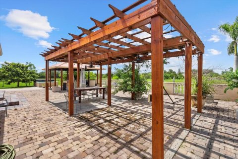 House in Bradenton, Florida 3 bedrooms, 168.43 sq.m. № 1795336 - photo 28
