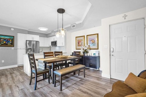 Купить кондоминиум в Майами, Флорида 2 спальни, 93м2, № 1972034 - фото 7