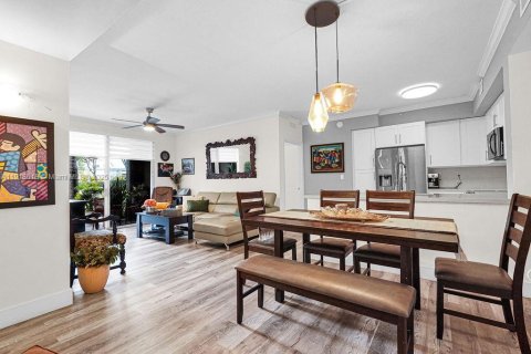 Купить кондоминиум в Майами, Флорида 2 спальни, 93м2, № 1972034 - фото 4