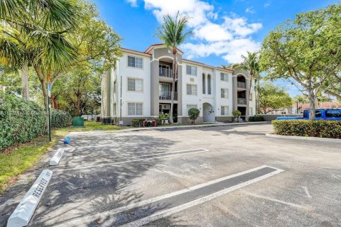 Купить кондоминиум в Майами, Флорида 2 спальни, 93м2, № 1972034 - фото 30