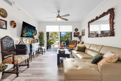 Купить кондоминиум в Майами, Флорида 2 спальни, 93м2, № 1972034 - фото 9