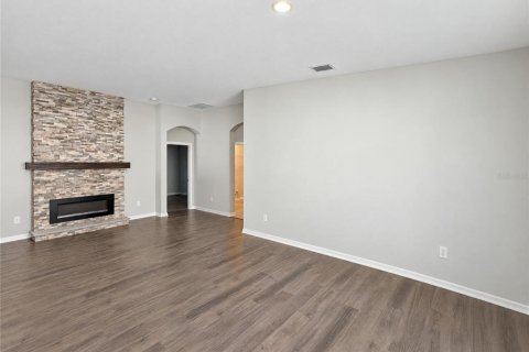 Villa ou maison à vendre à Spring Hill, Floride: 4 chambres, 192.77 m2 № 2426904 - photo 8