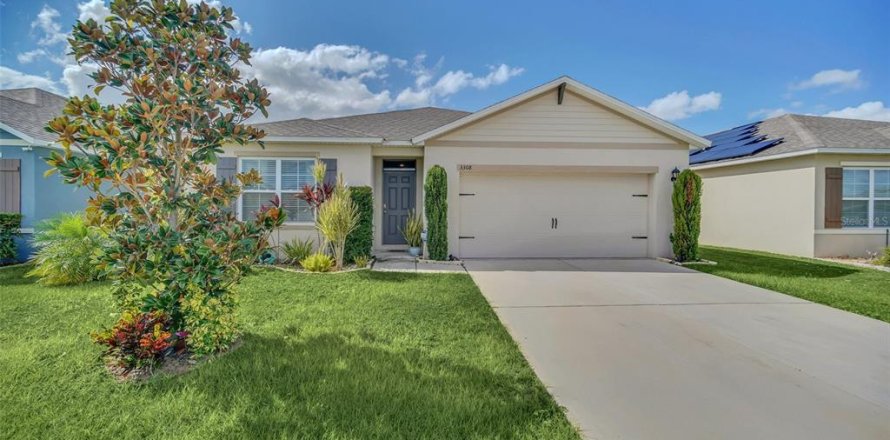 Villa ou maison à Winter Haven, Floride 4 chambres, 171.96 m2 № 2130256