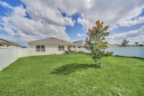 Villa ou maison à vendre à Winter Haven, Floride: 4 chambres, 171.96 m2 № 2130256 - photo 24
