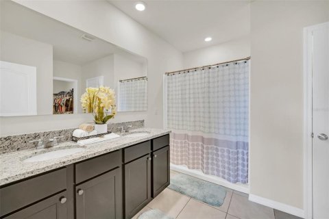 Villa ou maison à vendre à Winter Haven, Floride: 4 chambres, 171.96 m2 № 2130256 - photo 16