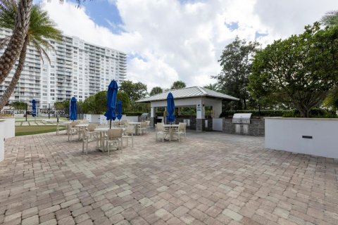 Condominio en venta en Aventura, Florida, 2 dormitorios, 154.78 m2 № 1992283 - foto 22