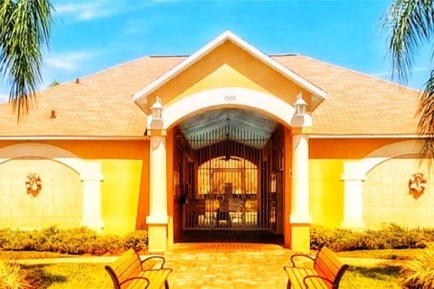 Adosado en venta en Brandon, Florida, 2 dormitorios, 138.42 m2 № 1778109 - foto 6