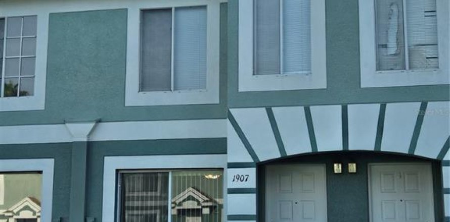 Adosado en Brandon, Florida 2 dormitorios, 138.42 m2 № 1778109
