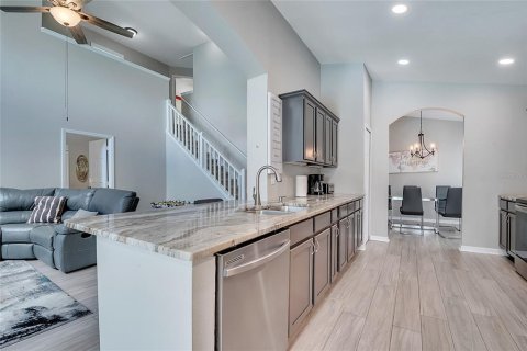 Villa ou maison à louer à Davenport, Floride: 4 chambres, 206.99 m2 № 1901105 - photo 23