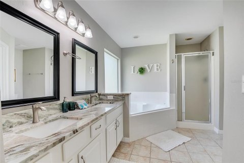 Villa ou maison à louer à Davenport, Floride: 4 chambres, 206.99 m2 № 1901105 - photo 19