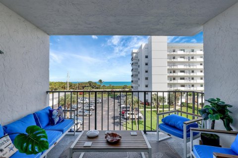 Copropriété à louer à St. Lucie, Floride: 2 chambres, 100.15 m2 № 2147308 - photo 2