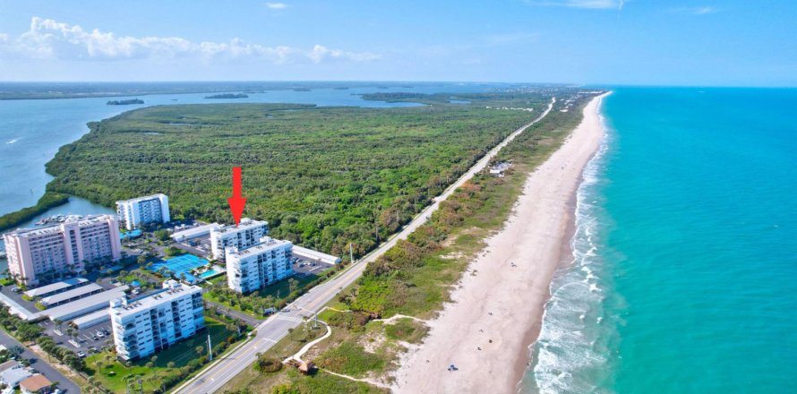 Condo à St. Lucie, Floride, 2 chambres  № 2147308