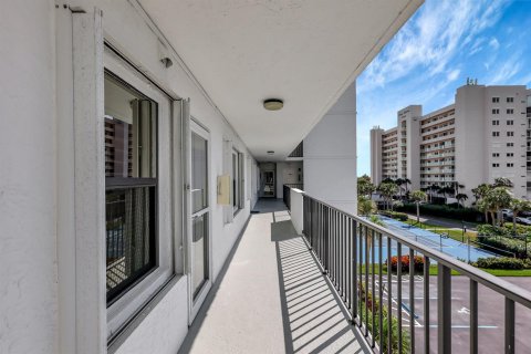 Copropriété à louer à St. Lucie, Floride: 2 chambres, 100.15 m2 № 2147308 - photo 25