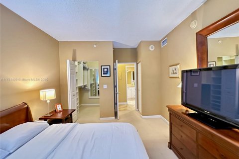 Condominio en alquiler en West Palm Beach, Florida, 2 dormitorios, 91.97 m2 № 1708864 - foto 11
