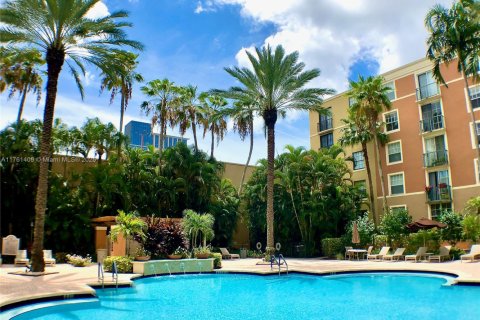 Condominio en alquiler en West Palm Beach, Florida, 2 dormitorios, 91.97 m2 № 1708864 - foto 14