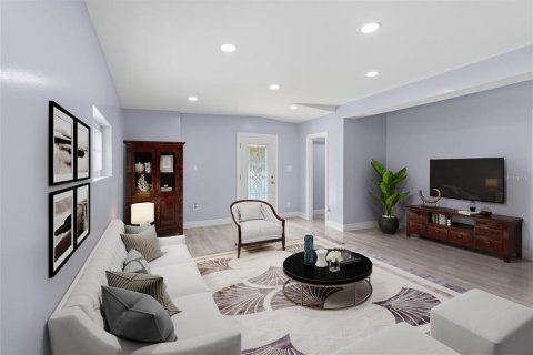 House in Orlando, Florida 3 bedrooms, 124.58 sq.m. № 2222739 - photo 6