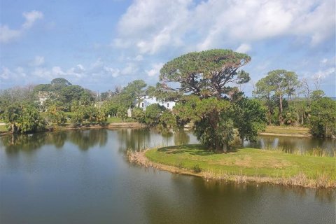 Townhouse in Tarpon Springs, Florida 3 bedrooms, 241.45 sq.m. № 1784388 - photo 2