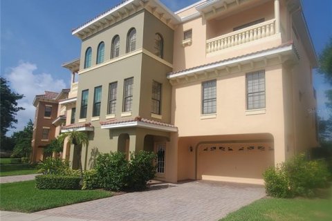 Townhouse in Tarpon Springs, Florida 3 bedrooms, 241.45 sq.m. № 1784388 - photo 1
