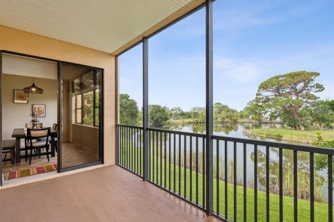Townhouse in Tarpon Springs, Florida 3 bedrooms, 241.45 sq.m. № 1784388 - photo 15