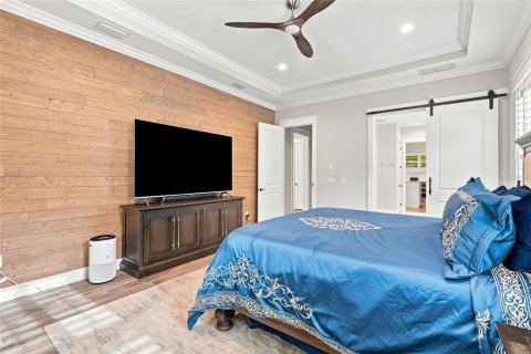 House in Tampa, Florida 5 bedrooms, 382.85 sq.m. № 2345503 - photo 28
