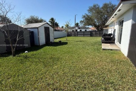 Villa ou maison à vendre à Homestead, Floride: 3 chambres, 111.48 m2 № 2087848 - photo 12