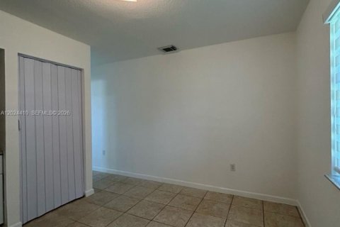 Villa ou maison à vendre à Homestead, Floride: 3 chambres, 111.48 m2 № 2087848 - photo 17