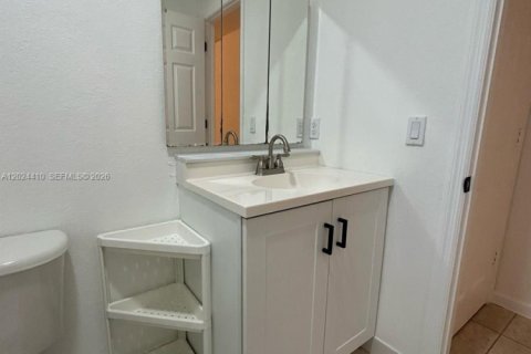 Villa ou maison à vendre à Homestead, Floride: 3 chambres, 111.48 m2 № 2087848 - photo 23